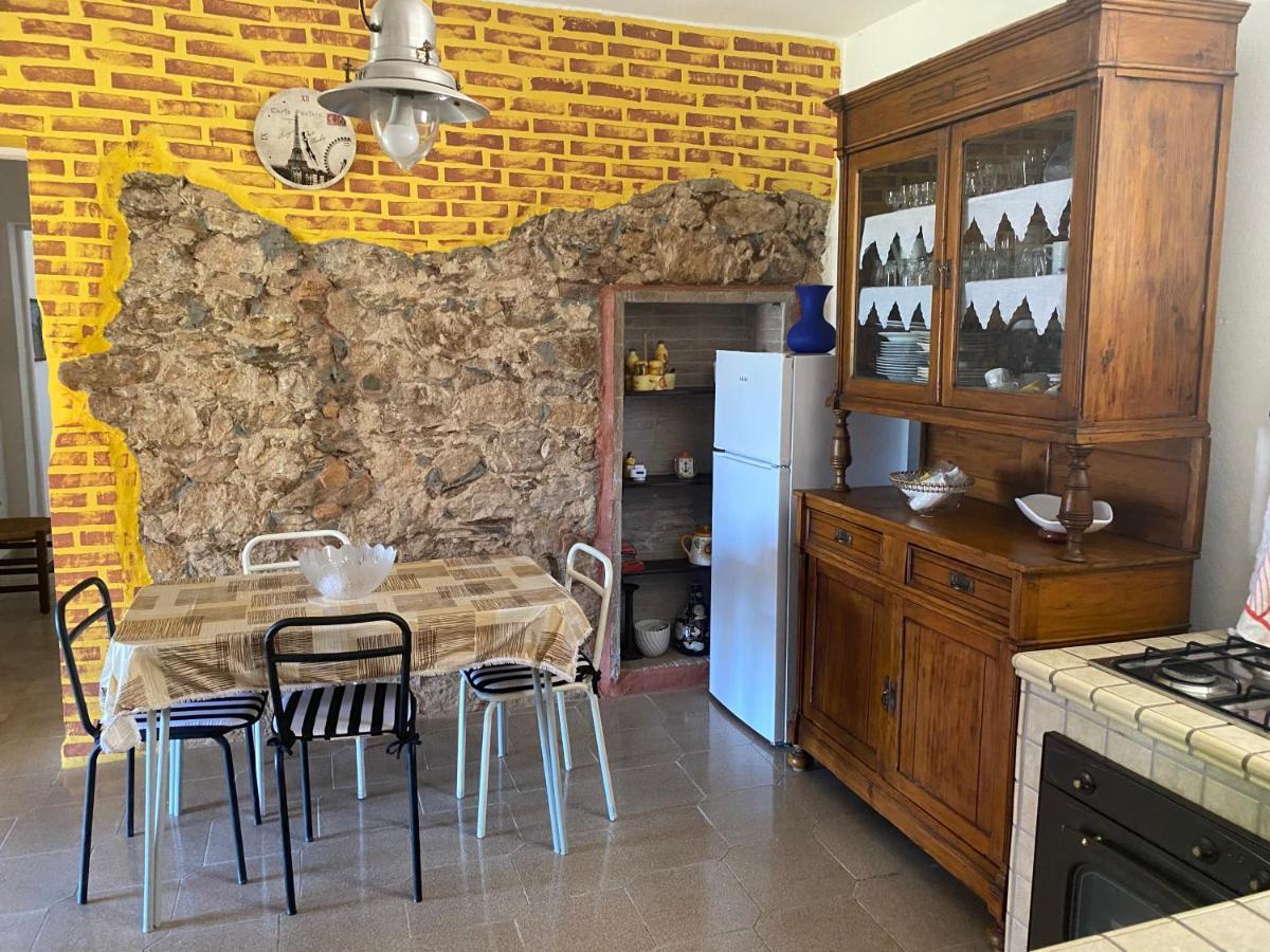 Casa Vacanza Sa Dommu De Teresa Nebida Εξωτερικό φωτογραφία